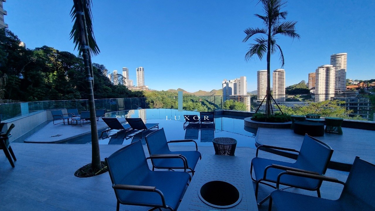 Apartamento Duplex 4 suítes Vale do Sereno Venda