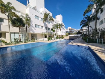 apartment em Rua dos Lambari-Guaçu, Jurerê Internacional - Florianópolis - SC