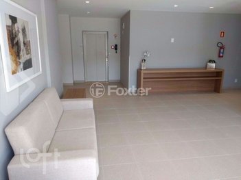 apartment em Rua Irmão Félix Roberto, Humaitá - Porto Alegre - RS