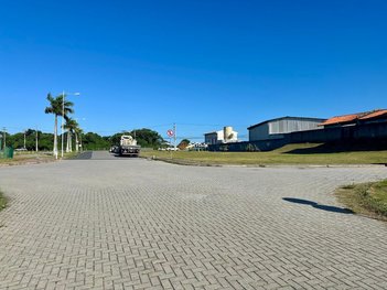 land_lot em Rodovia Doutor Antônio Luiz Moura Gonzaga, Rio Tavares - Florianópolis - SC