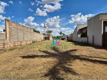 land_lot em Rua Professor Dorival Alves, Vila Xavier (Vila Xavier) - Araraquara - SP