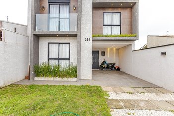 house em Rua Engenheiro Bernardino d'Oliveira, Cajuru - Curitiba - PR