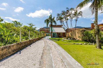 house em Avenida Engenho Velho, Lagoinha - Ubatuba - SP