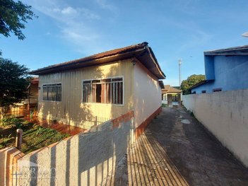 house em Rua Santa Catarina, Centro - Ibiporã - PR