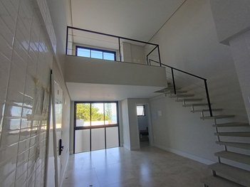 apartment em Estrada Haroldo Soares Glavan, Cacupé - Florianópolis - SC