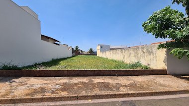 land_lot em Rua Ranieri Mazzili, Chácara Aviação - Votuporanga - SP