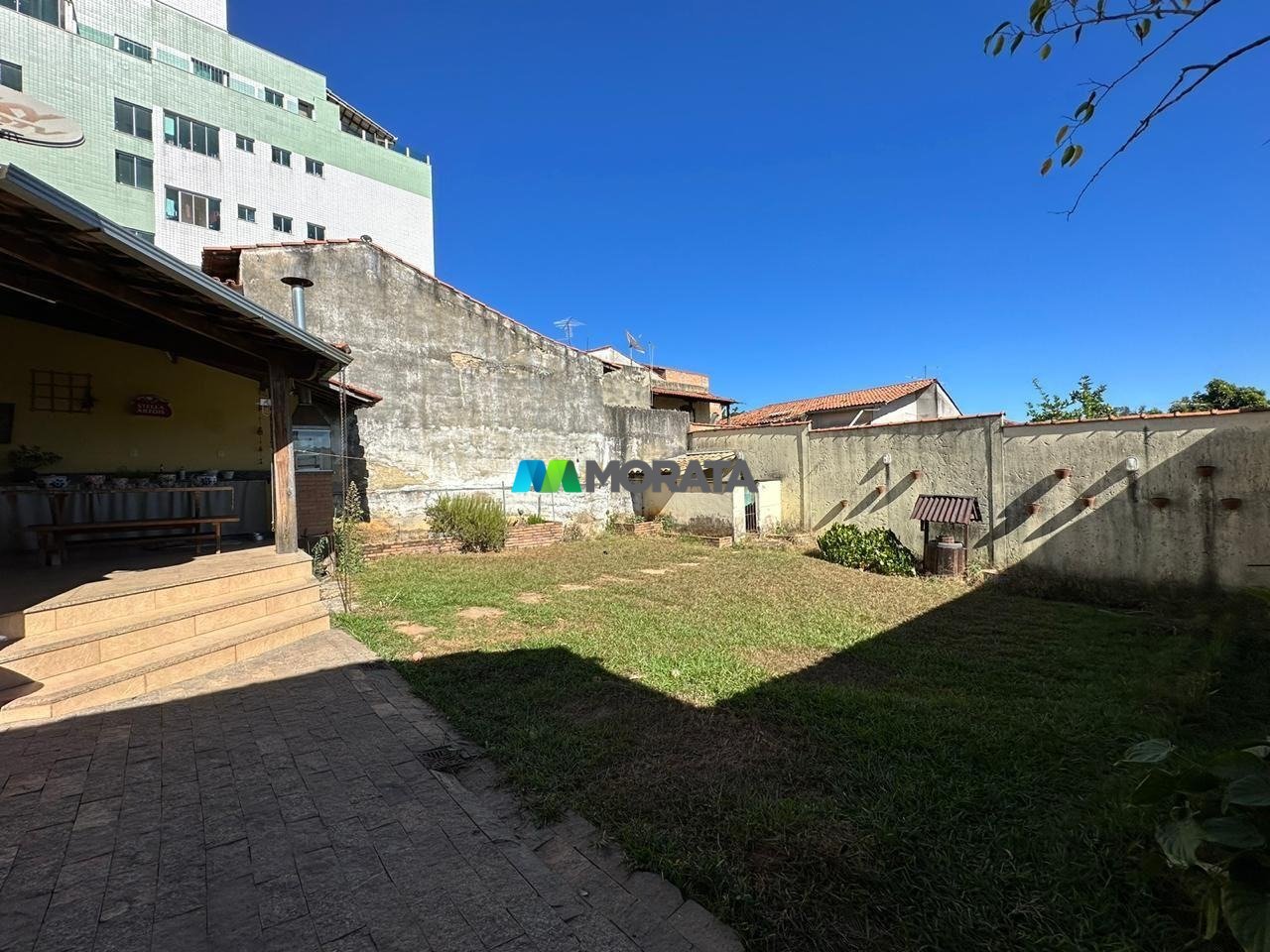 Casa com 4 quartos — Planalto, Belo Horizonte