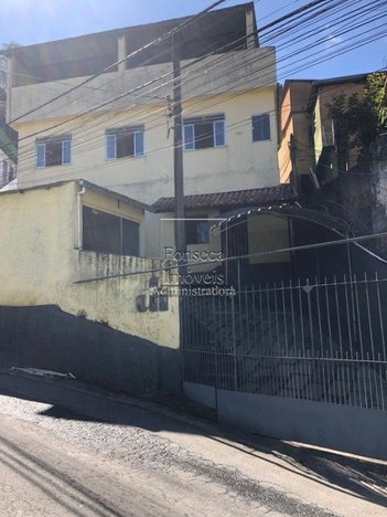house em Rua João de Farias, Itamarati - Petrópolis - RJ