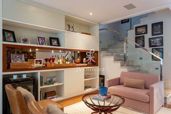 house em Rua Bernardo Sanches, Real Parque - São Paulo - SP