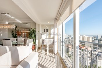 apartment em Avenida Túlio de Rose, Jardim Europa - Porto Alegre - RS