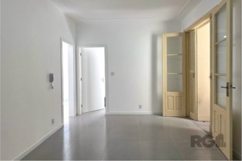 apartment em Avenida Pátria, São Geraldo - Porto Alegre - RS