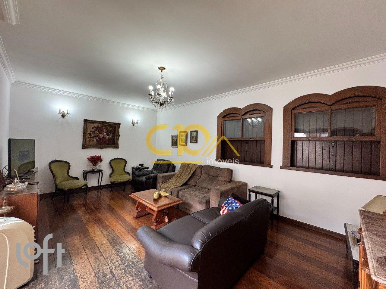 Casa com 4 quartos — São Luíz, Belo Horizonte