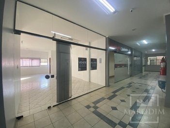office em Avenida Júlio Borella, Centro - Marau - RS