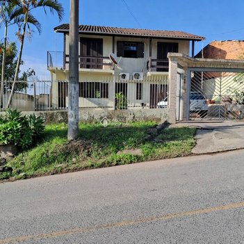 house em Rua Antônio Serafim, Laranjinha - Criciúma - SC