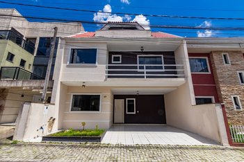 house em Rua Elói Orestes Zeglin, Pinheirinho - Curitiba - PR