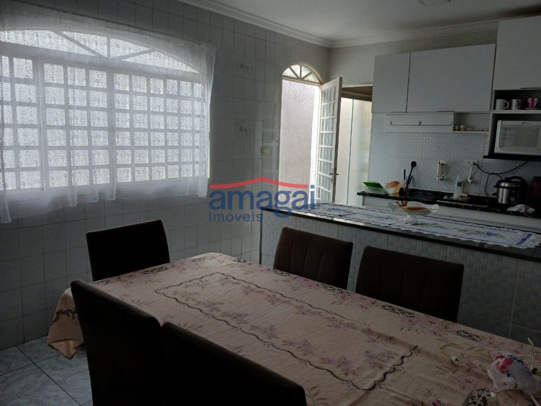 WhatsApp Image 2025-09-24 at 11.44