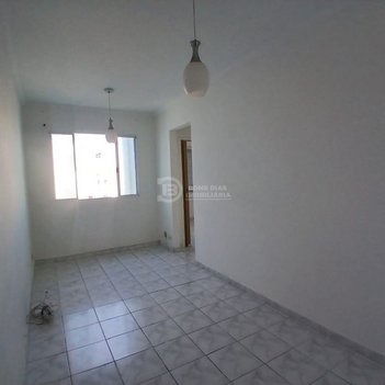 apartment em Rua Sargento Rozende, Vila Rui Barbosa - São Paulo - SP