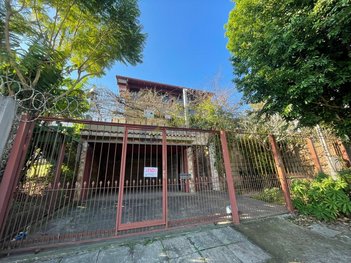 house em Avenida Manoel Elias, Jardim Leopoldina - Porto Alegre - RS