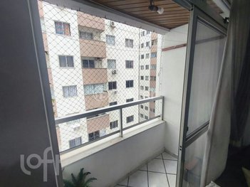 apartment em Avenida Governador Jorge Lacerda, Campinas - São José - SC