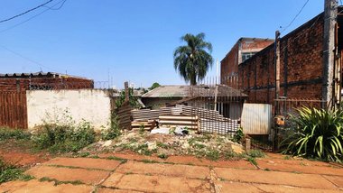 land_lot em Rua Sorocaba, Coroados - Londrina - PR