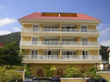 apartment em Estrada União e Indústria, Itaipava - Petrópolis - RJ