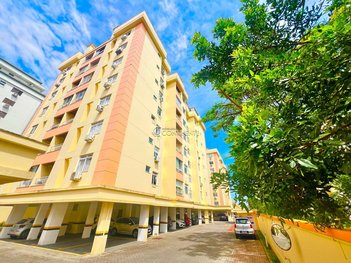 apartment em Rua Desembargador Pedro Silva, Coqueiros - Florianópolis - SC