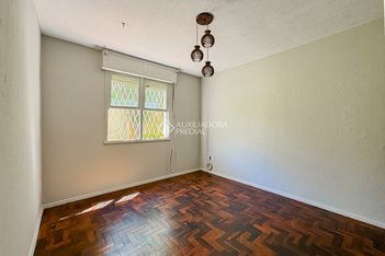apartment em Rua Roque Calage, Passo da Areia - Porto Alegre - RS