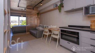 apartment em Rua Miguel Tostes, Rio Branco - Porto Alegre - RS