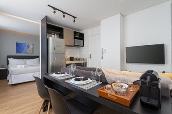 apartment em Rua Coronel Joaquim Ferreira Lobo, Vila Nova Conceição - São Paulo - SP