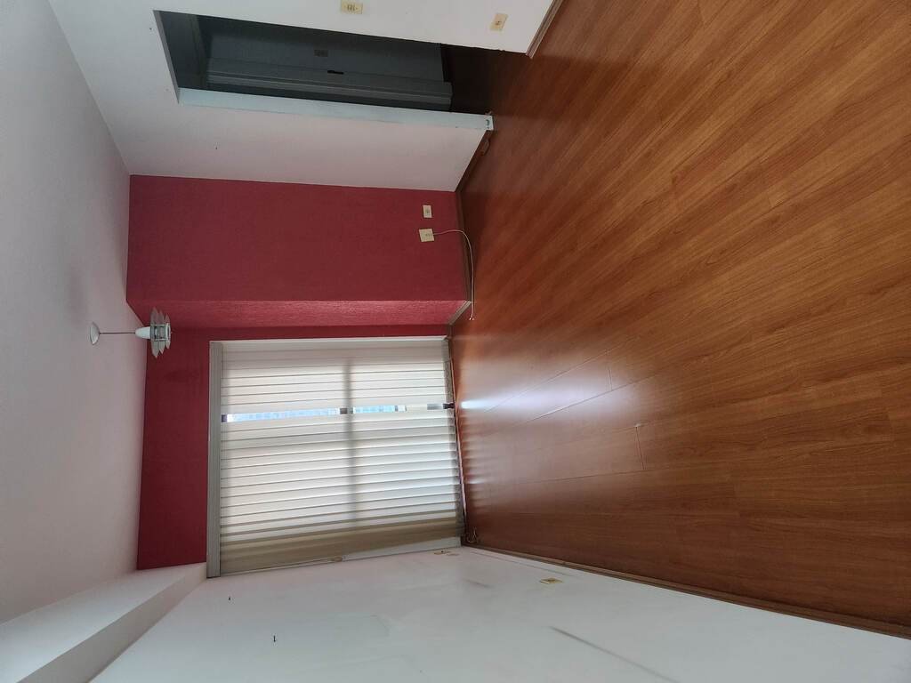 img0