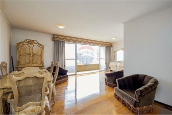 apartment em Rua Doutor Faivre, Centro - Curitiba - PR