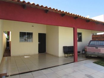 house em Rua Roberto Dentinho, Jardim Vitória - Quirinópolis - GO