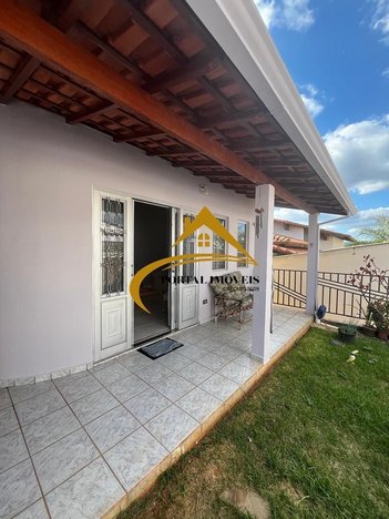 house em Rua Antônio Ribeiro Barra, Parque Boa Vista - Varginha - MG