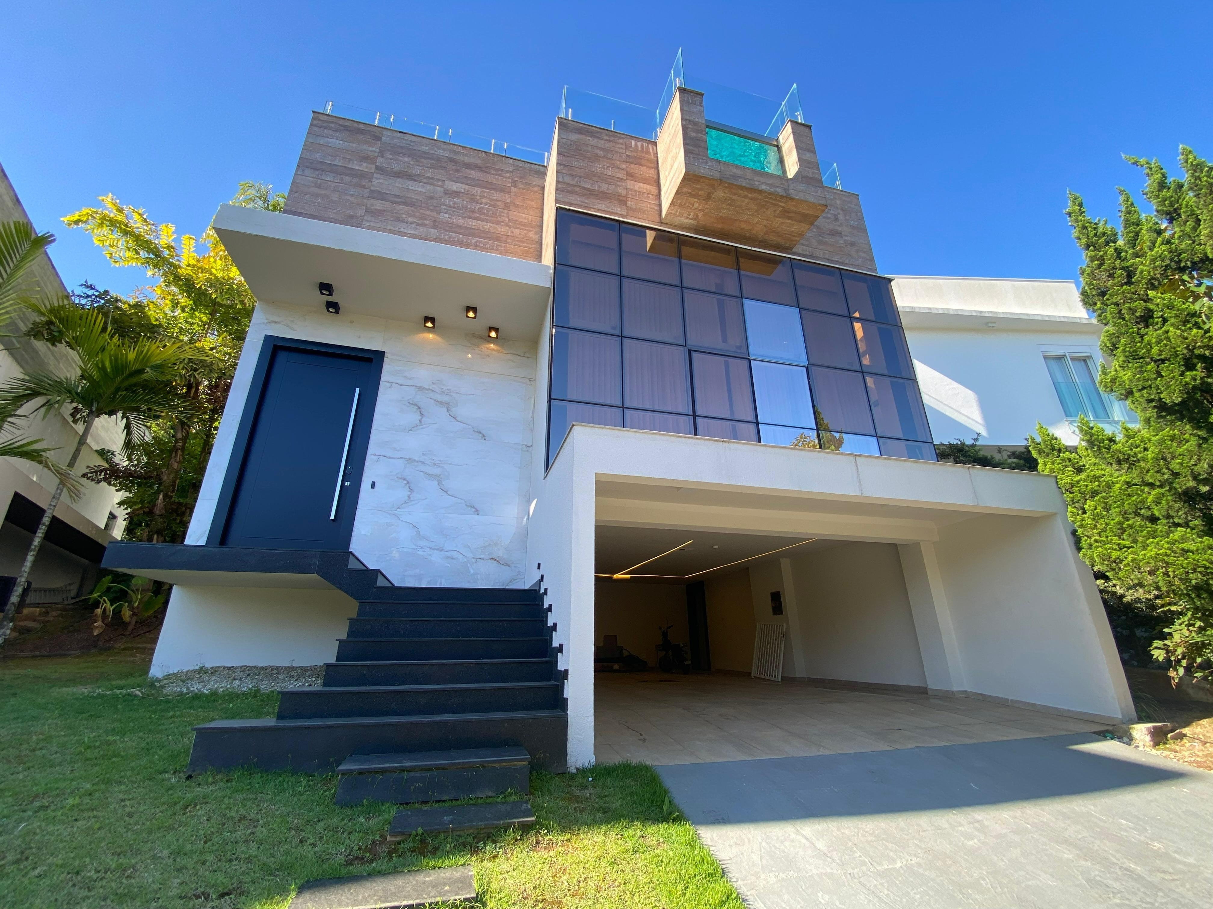 WhatsApp Image 2025-11-13 at 14.24