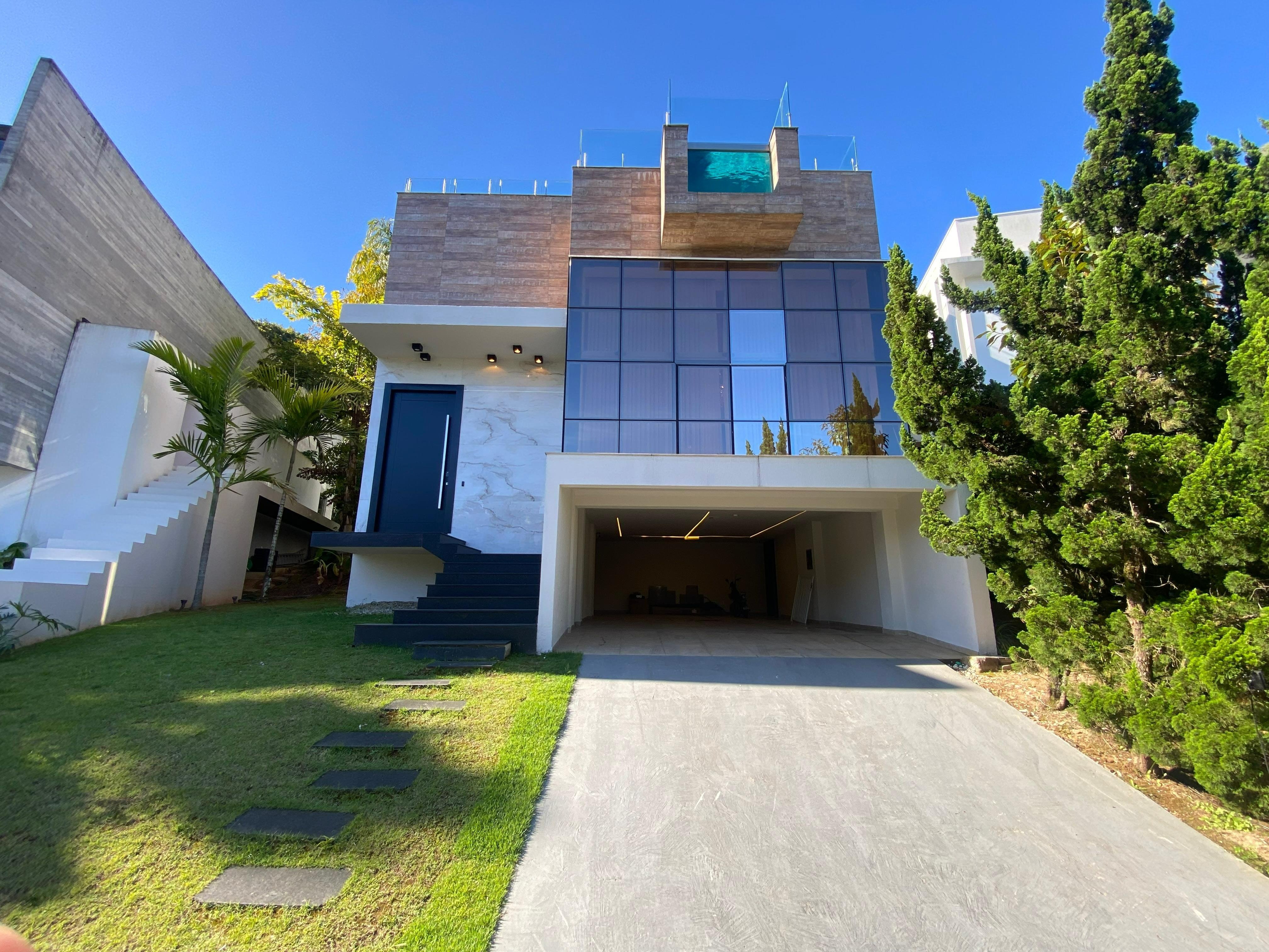 WhatsApp Image 2025-11-13 at 14.24