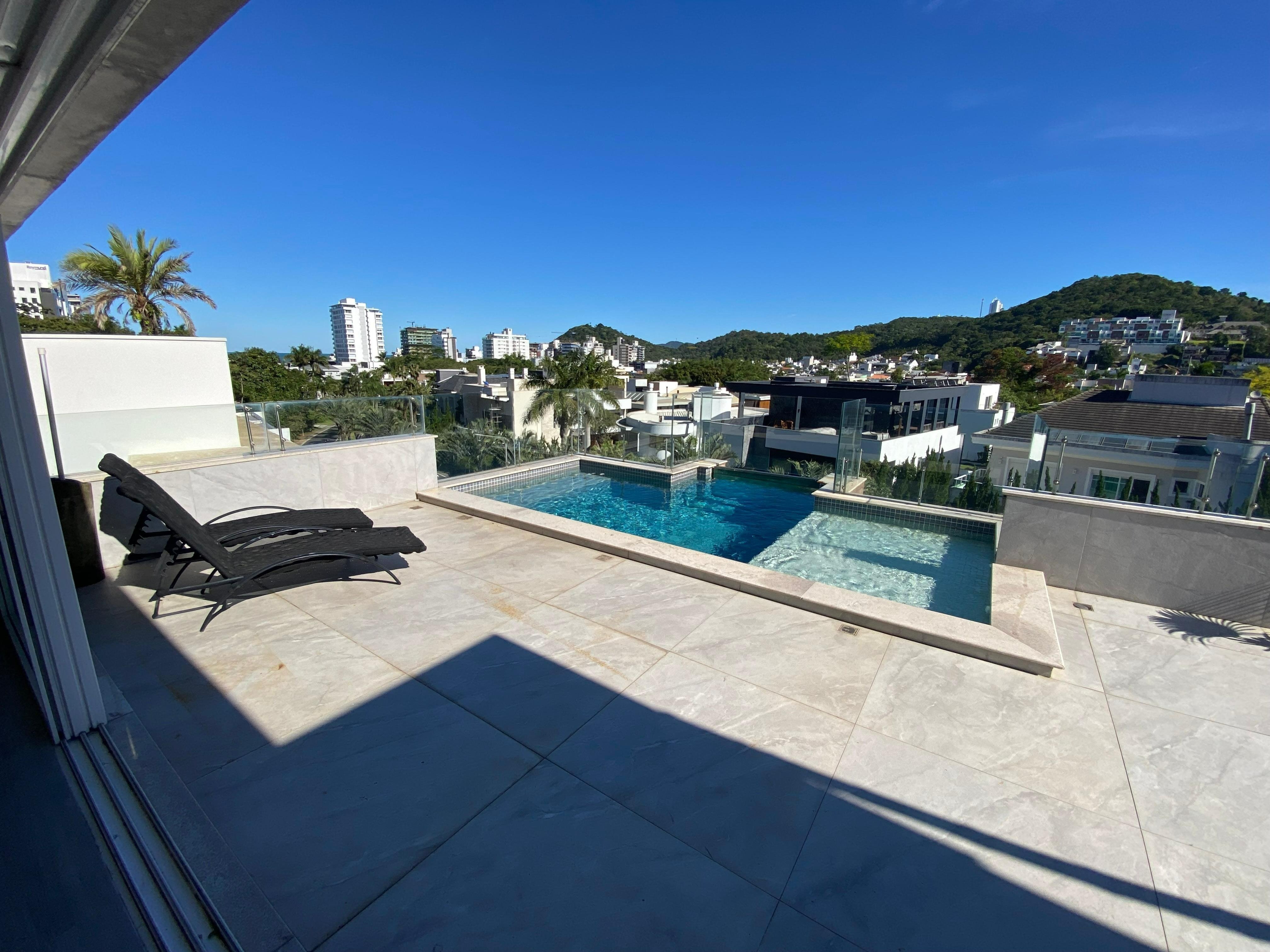 WhatsApp Image 2025-11-13 at 14.23