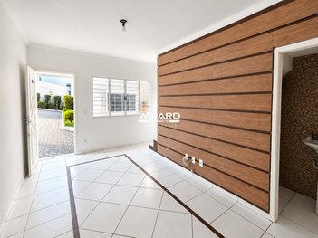house em Alameda Lucas Nogueira Garcez, Vila Thais - Atibaia - SP