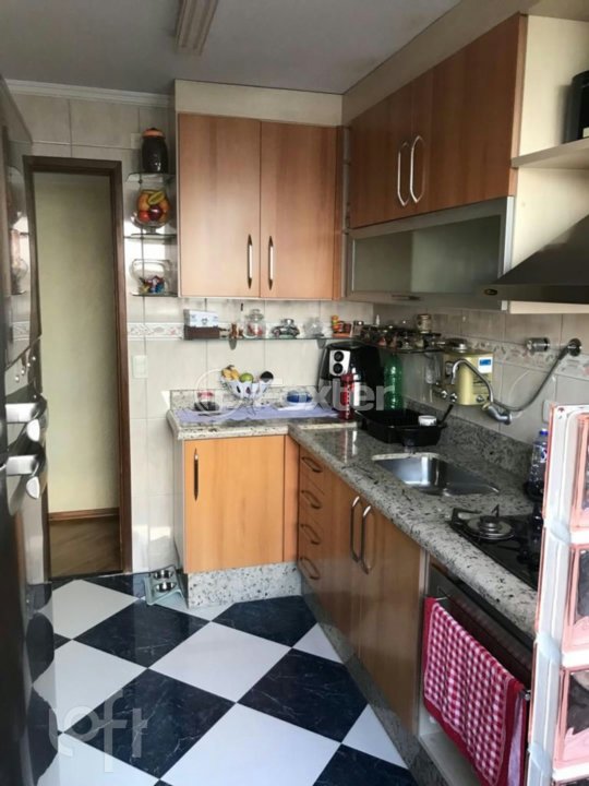 4ba98f28