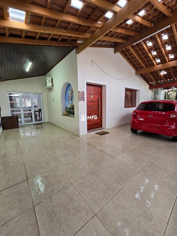 house em Rua Professor Luiz Gonzaga de Carvalho, Vila Santa Isabel - Taubaté - SP