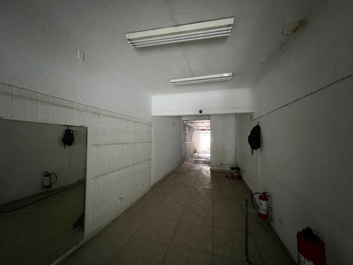 img0