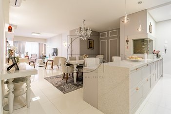 apartment em Rua das Piraúnas, Jurerê Internacional - Florianópolis - SC