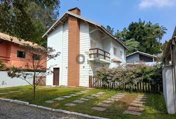 house em Avenida Estácio de Sá, São Paulo II - Cotia - SP