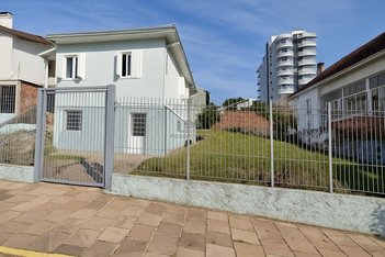 house em Rua Guilherme Tartarotti, Planalto - Farroupilha - RS