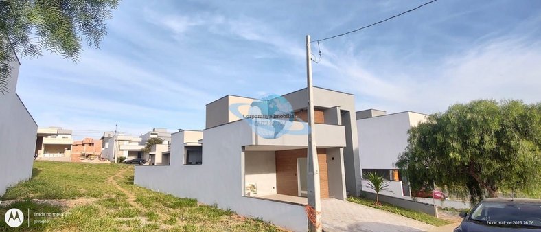 Cômodo Condomínio