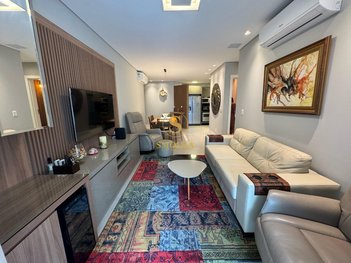 apartment em Rua dos Chernes, Jurerê - Florianópolis - SC