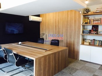 commercial_building em Rua Dom Alberto Gonçalves, Mercês - Curitiba - PR