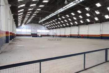 industrial em Rua Maximiliano Lorenzini, Fundação - São Caetano do Sul - SP