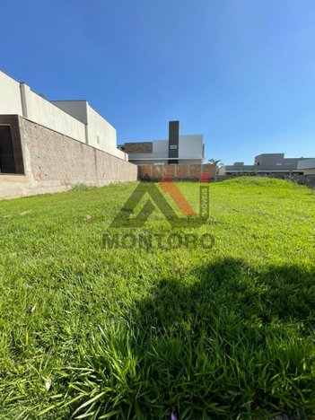 land_lot em Avenida dos Sombreiros, Residencial Village Damha III - Araraquara - SP