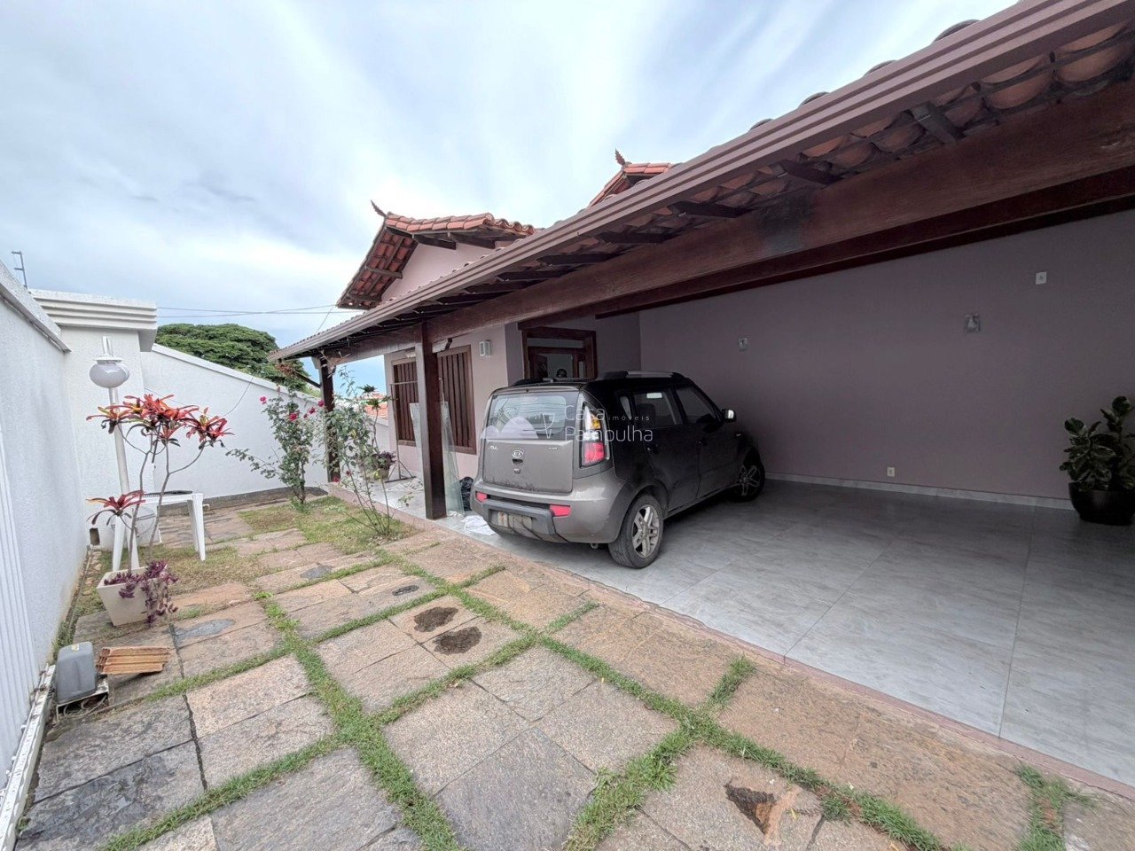 Casa com 4 quartos — São João Batista (Venda Nova), Belo Horizonte