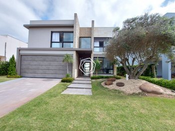 house em Avenida Paraguassu, Centro - Xangri-Lá - RS